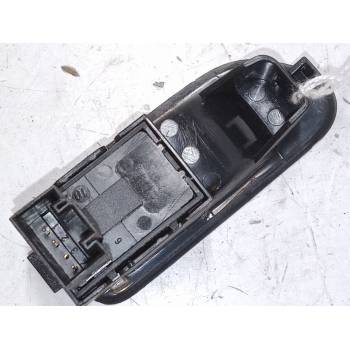 MANDO ELEVALUNAS TRASERO IZQUIERDO 5K4868345 