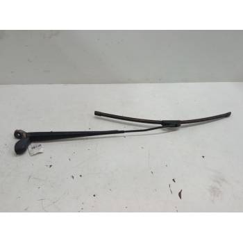 BRAZO LIMPIA DELANTERO DERECHO 