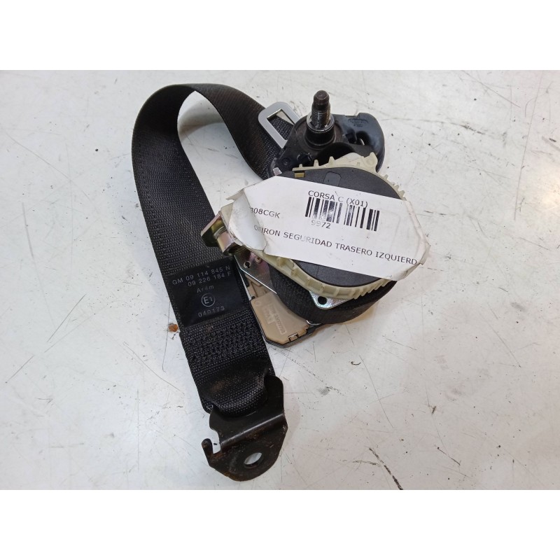 Recambio de cinturon seguridad trasero izquierdo para opel corsa c (x01) 1.2 (f08, f68) referencia OEM IAM   