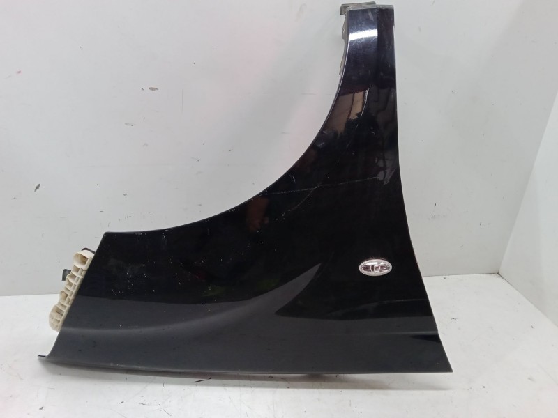 Recambio de aleta delantera derecha para citroën c-crosser (vu_, vv_) 2.2 hdi referencia OEM IAM   