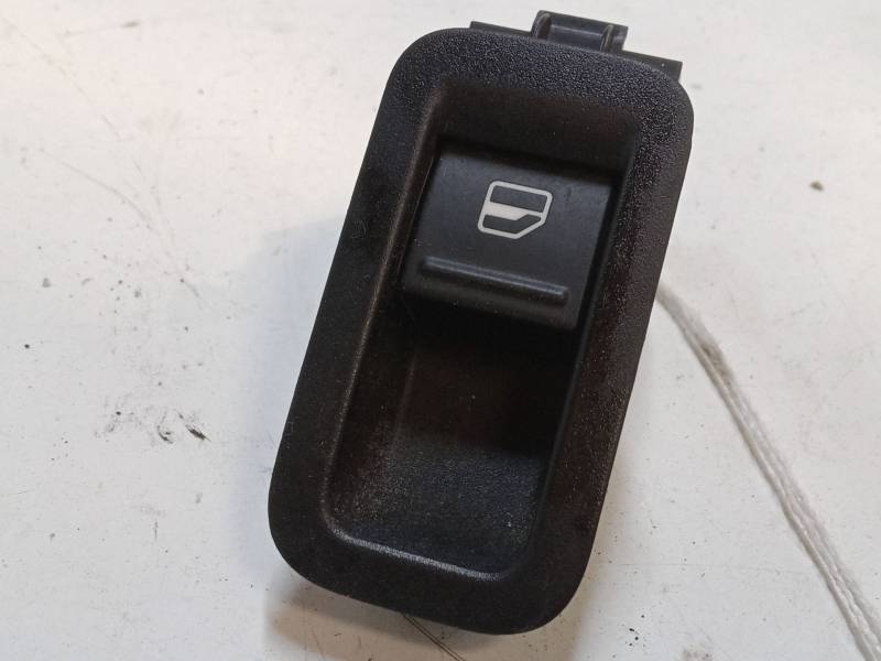 MANDO ELEVALUNAS TRASERO IZQUIERDO 6R0867255 