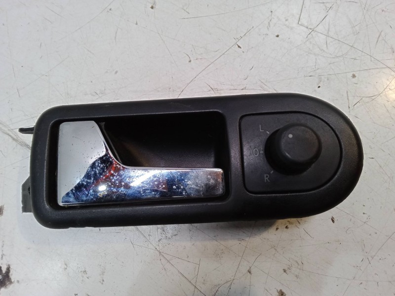 Recambio de maneta interior puerta delantera izquierda para volkswagen golf iv variant (1j5) 1.9 tdi 4motion referencia OEM IAM 
