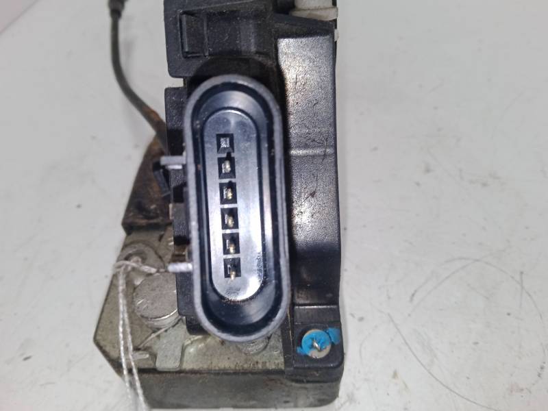 CERRADURA PUERTA DELANTERA DERECHA 