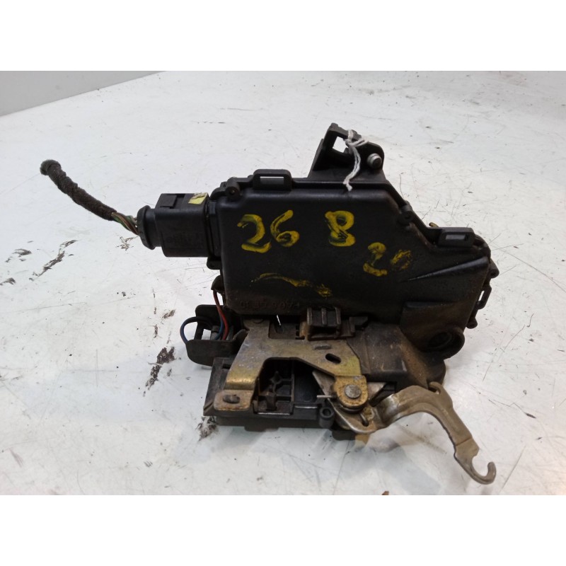 Recambio de cerradura puerta delantera izquierda para volkswagen golf iv variant (1j5) 1.9 tdi 4motion referencia OEM IAM   
