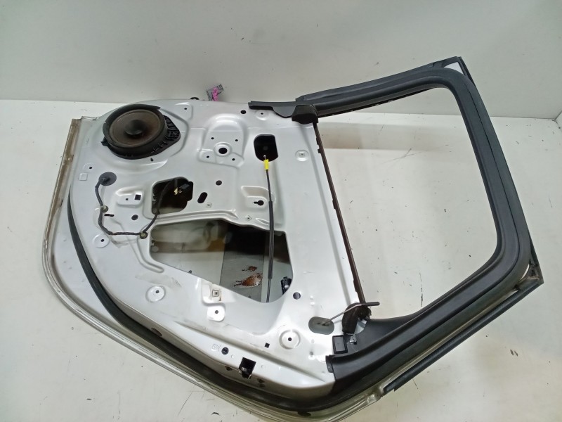 Recambio de puerta trasera derecha para opel astra j (p10) 1.6 (68) referencia OEM IAM   