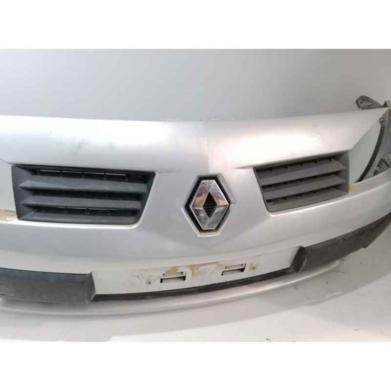 Recambio de paragolpes delantero para renault megane ii (bm0/1_, cm0/1_) 1.9 dci (bm0g, cm0g) referencia OEM IAM   