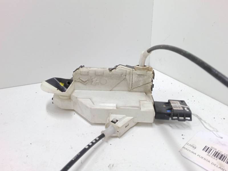 CERRADURA PUERTA DELANTERA IZQUIERDA 