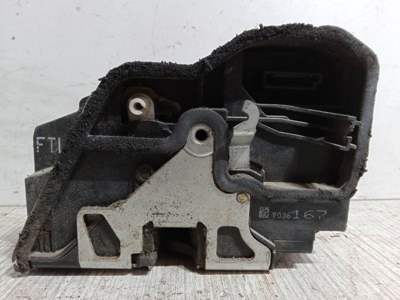 Recambio de cerradura puerta delantera izquierda para bmw 5 (e60) 525 i referencia OEM IAM   