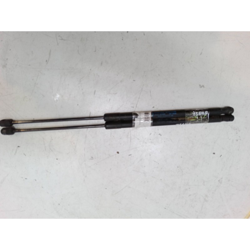 Recambio de amortiguadores malet/porton para ford fiesta vi (cb1, ccn) 1.4 tdci referencia OEM IAM   