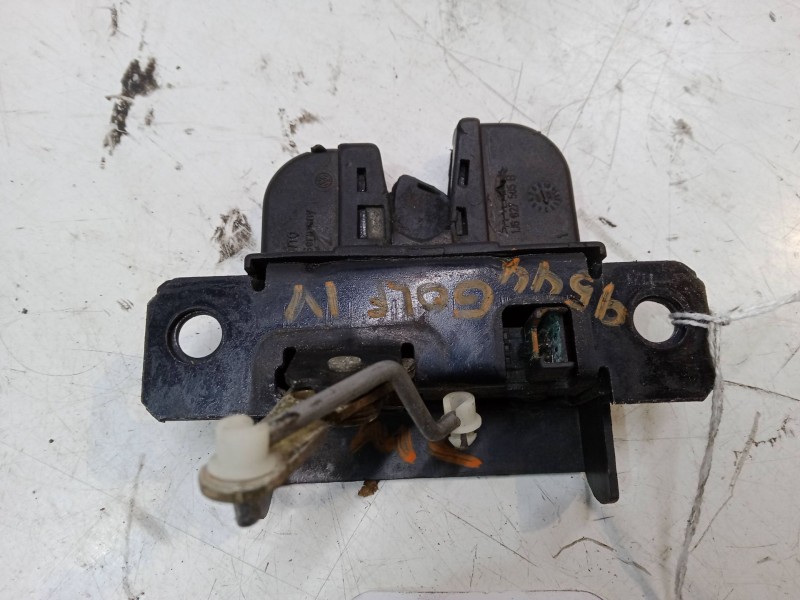 Recambio de cerradura maletero / porton para volkswagen golf iv variant (1j5) 1.9 tdi 4motion referencia OEM IAM   