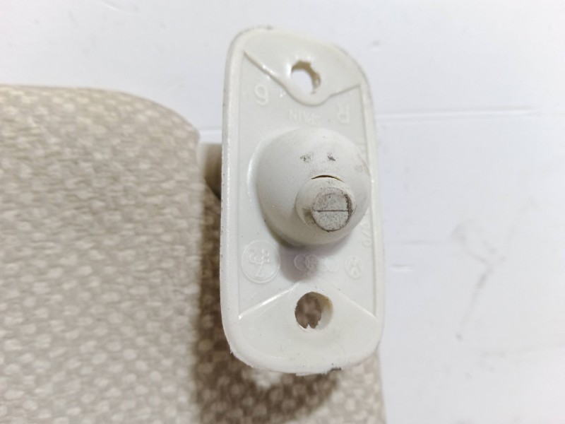 Recambio de parasol derecho para volkswagen polo classic (86c, 80) 1.3 cat referencia OEM IAM   