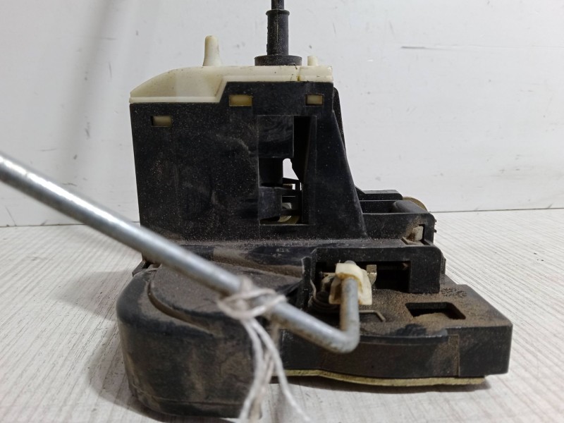 Recambio de cerradura puerta delantera derecha para renault clio ii (bb_, cb_) 1.2 16v (bb05, bb0w, bb11, bb27, bb2t, bb2u, bb2v