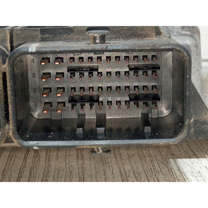 Recambio de centralita motor uce para citroën c-crosser (vu_, vv_) 2.2 hdi referencia OEM IAM 96637579809664487580  0281013666