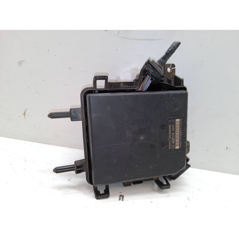 Recambio de caja reles / fusibles para renault megane iii grandtour (kz0/1) 1.5 dci (kz1m, kz1w, kz0r) referencia OEM IAM   