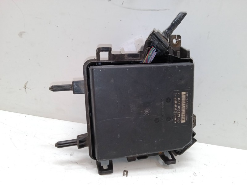 Recambio de caja reles / fusibles para renault megane iii grandtour (kz0/1) 1.5 dci (kz1m, kz1w, kz0r) referencia OEM IAM   