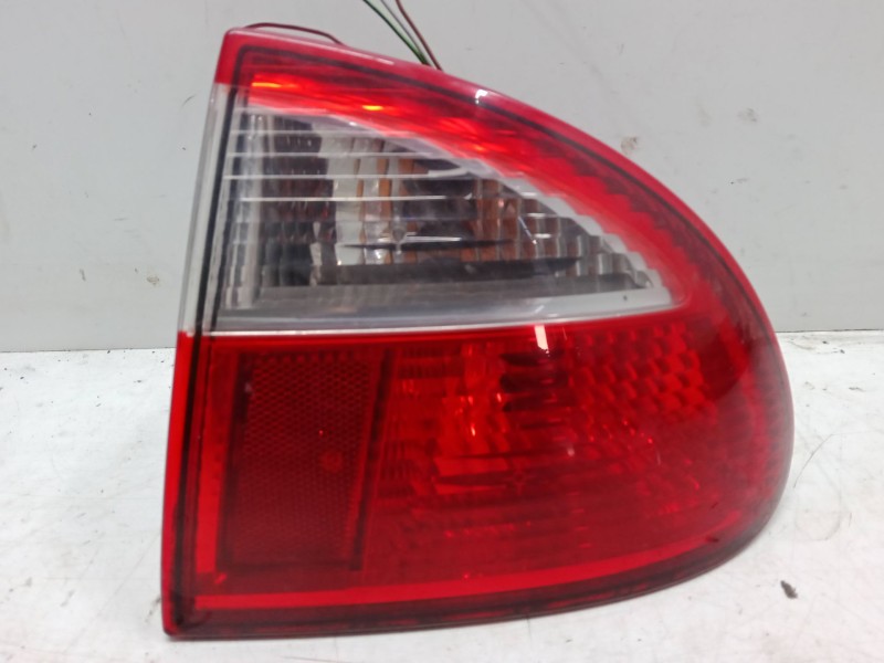 Recambio de piloto trasero derecho para seat leon (1m1) 1.9 tdi referencia OEM IAM   