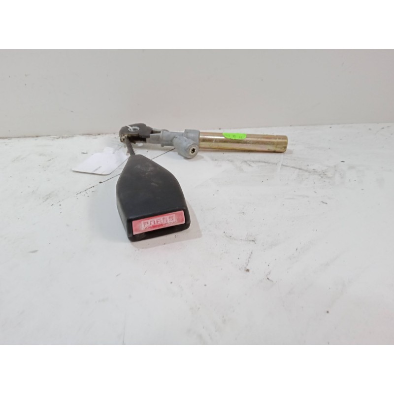 Recambio de anclaje con pretensor delantero derecho para renault clio ii (bb_, cb_) 1.2 (bb0a, bb0f, bb10, bb1k, bb28, bb2d, bb2