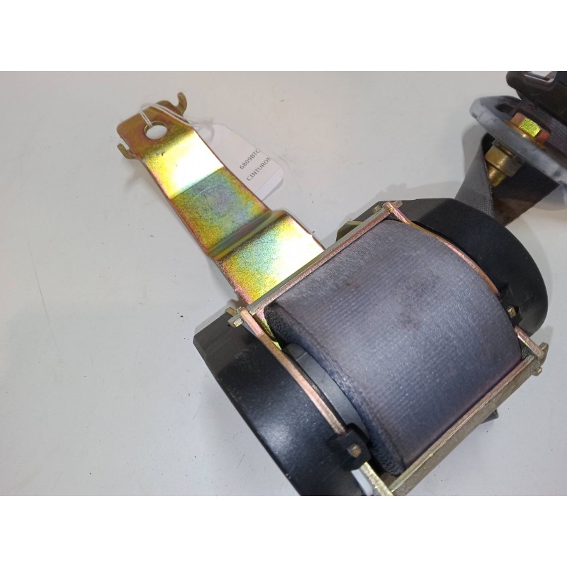 Recambio de cinturon seguridad delantero izquierdo para renault megane i classic (la0/1_) 1.4 16v (la0d, la1h, la0w, la10) refer