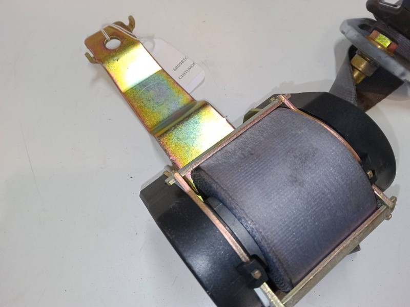 Recambio de cinturon seguridad delantero izquierdo para renault megane i classic (la0/1_) 1.4 16v (la0d, la1h, la0w, la10) refer