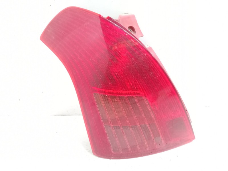 Recambio de piloto trasero izquierdo para suzuki swift iii (mz, ez) 1.3 ddis (rs 413d) referencia OEM IAM   