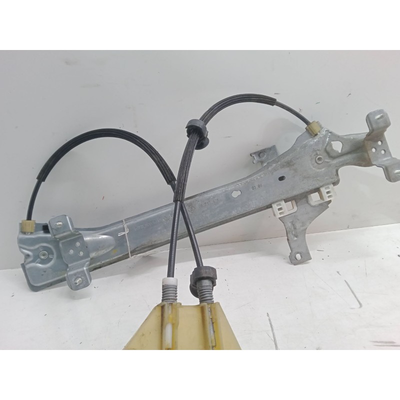 Recambio de elevalunas trasero derecho para renault megane iii hatchback (bz0/1_, b3_) 1.5 dci referencia OEM IAM   