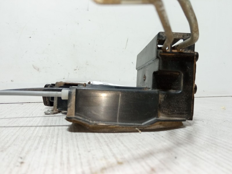 Recambio de cerradura puerta delantera derecha para kia rio ii (jb) 1.4 16v referencia OEM IAM 25XIFR  