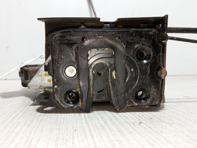 Recambio de cerradura puerta delantera izquierda para kia rio ii (jb) 1.4 16v referencia OEM IAM   