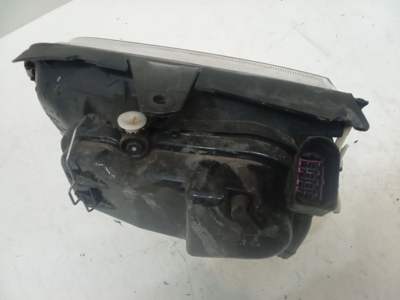 Recambio de faro derecho para volkswagen polo iii classic (6v2) 75 1.4 16v referencia OEM IAM   