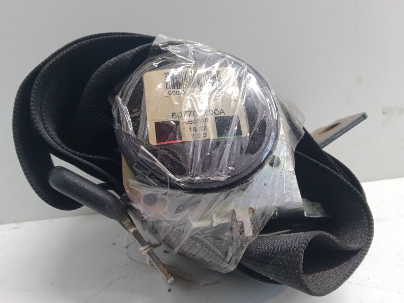Recambio de cinturon seguridad trasero central para fiat grande punto (199_) 1.3 d multijet (199.axd11, 199.axd1a, 199.axd1b,...