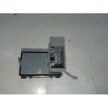 MANDO ELEVALUNAS TRASERO DERECHO 1Z0959856 