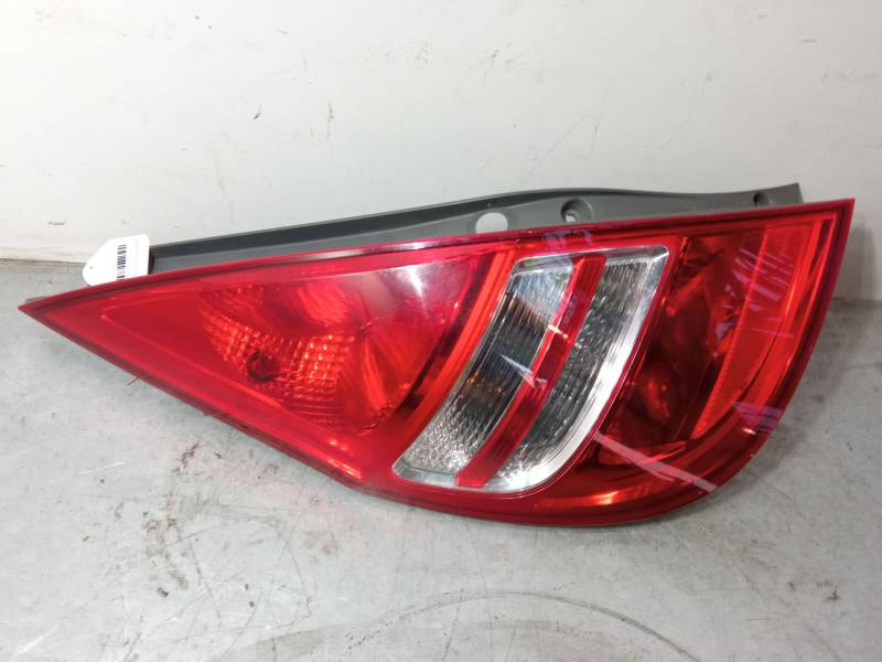 PILOTO TRASERO IZQUIERDO 924012R0 