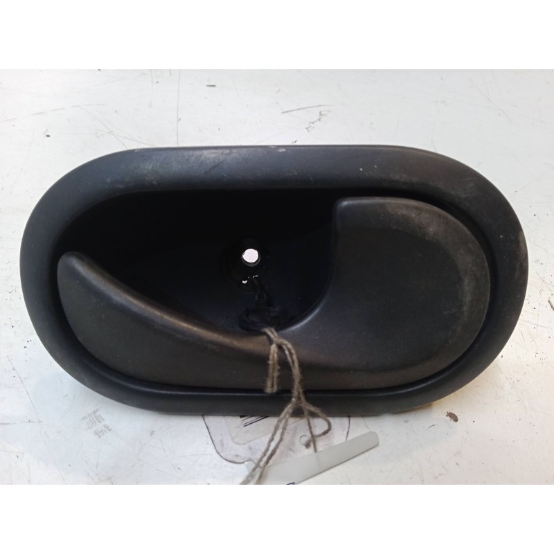 Recambio de maneta interior puerta delantera derecha para renault kangoo express (fw0/1_) 1.6 16v (fw03, fw09, fw0d, fw0u, fw0w,