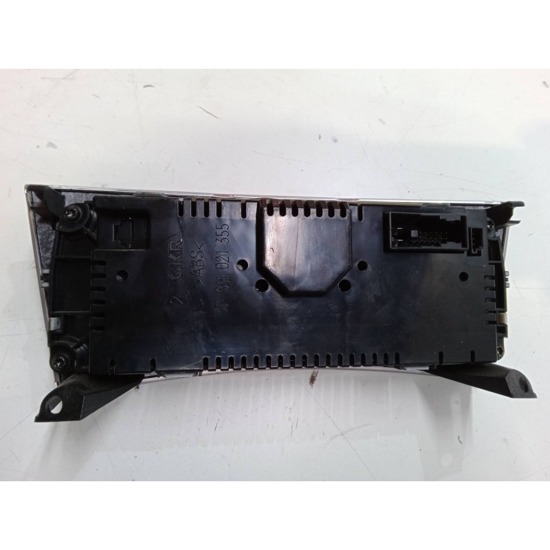 Recambio de mando climatizador para mercedes-benz clase c (w203) c 220 cdi (203.008) referencia OEM IAM A2038303085  9140010525