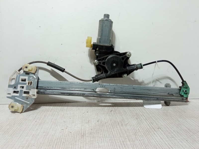Recambio de elevalunas electrico delantero derecho para kia rio ii (jb) 1.4 16v referencia OEM IAM   