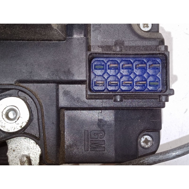 Recambio de cerradura puerta delantera izquierda para opel vivaro a furgoneta (x83) 2.5 dti (f7) referencia OEM IAM 8200008260  