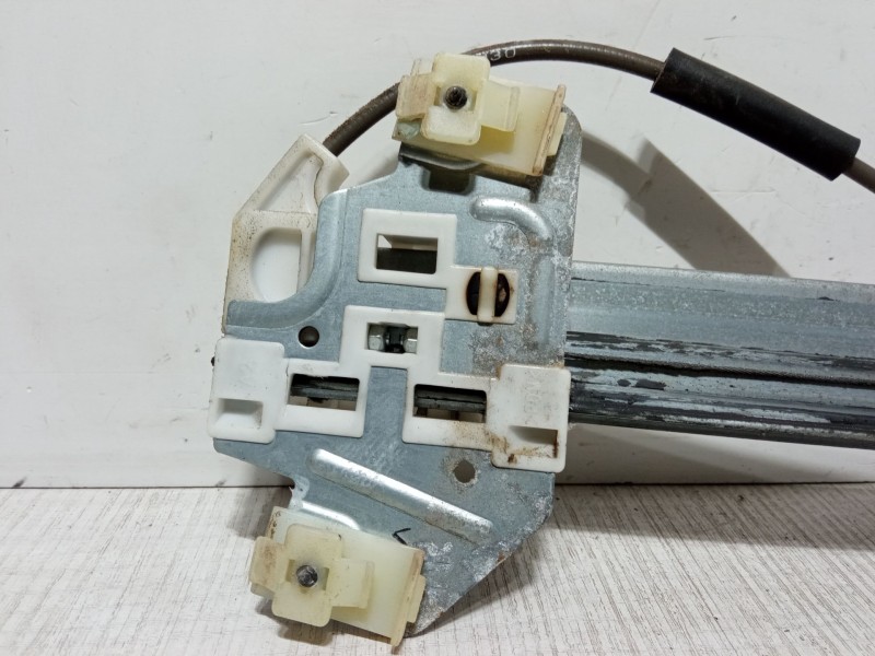 Recambio de elevalunas electrico delantero derecho para kia rio ii (jb) 1.4 16v referencia OEM IAM   