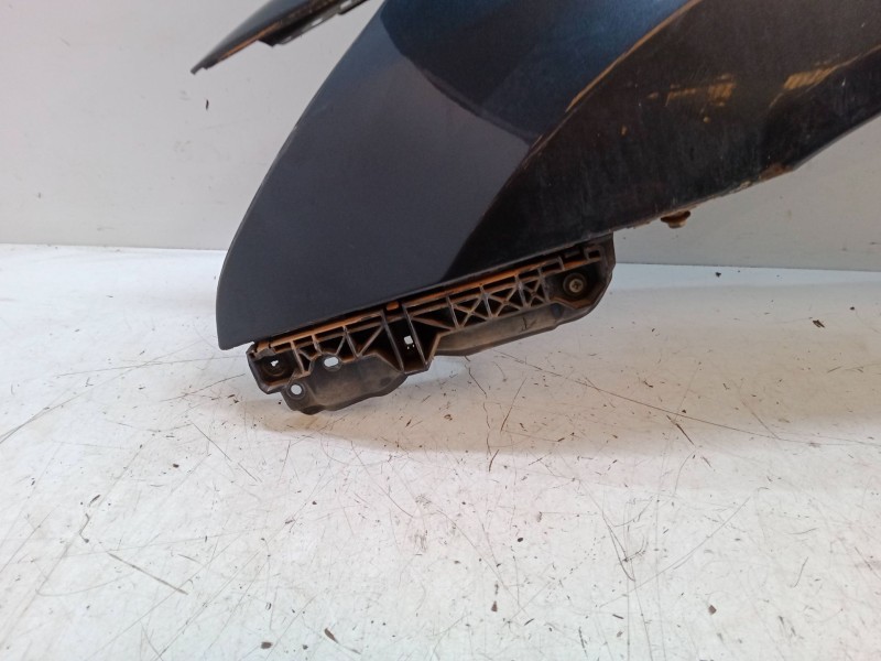 Recambio de aleta delantera izquierda para lexus rx (_u3_) 300 (mcu35_) referencia OEM IAM   