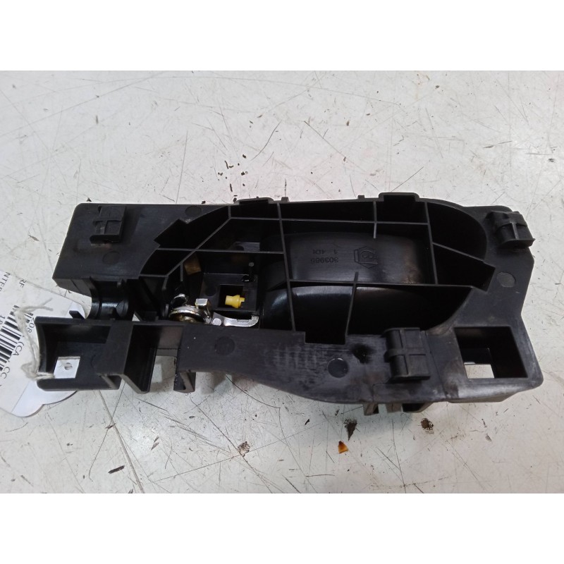 Recambio de maneta interior puerta delantera derecha para peugeot 208 i (ca_, cc_) 1.2 vti 82 referencia OEM IAM   