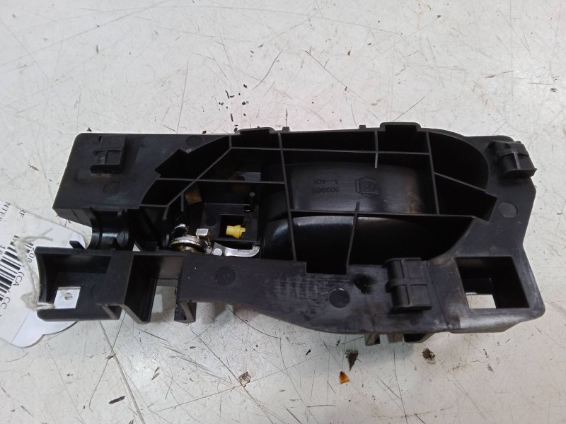 Recambio de maneta interior puerta delantera derecha para peugeot 208 i (ca_, cc_) 1.2 vti 82 referencia OEM IAM   