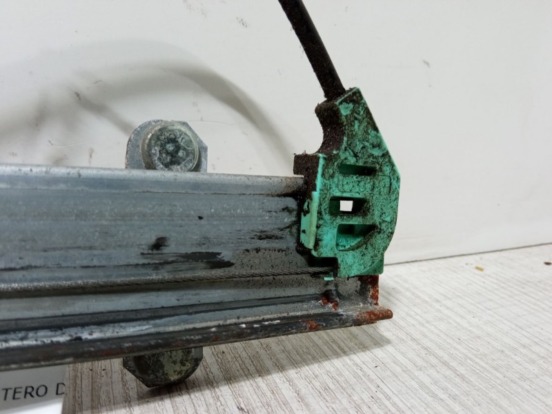 Recambio de elevalunas electrico delantero derecho para kia rio ii (jb) 1.4 16v referencia OEM IAM   