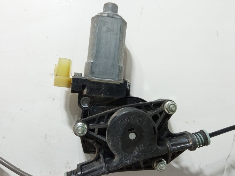 Recambio de elevalunas electrico delantero derecho para kia rio ii (jb) 1.4 16v referencia OEM IAM   