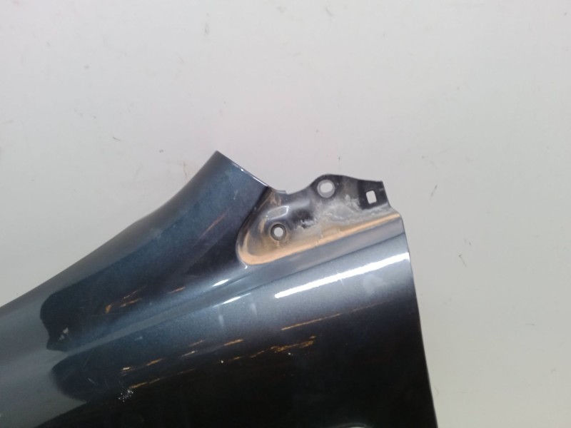 Recambio de aleta delantera izquierda para lexus rx (_u3_) 300 (mcu35_) referencia OEM IAM   