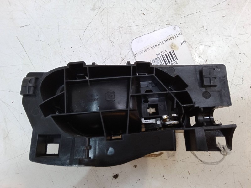 Recambio de maneta interior puerta delantera izquierda para peugeot 208 i (ca_, cc_) 1.2 vti 82 referencia OEM IAM   