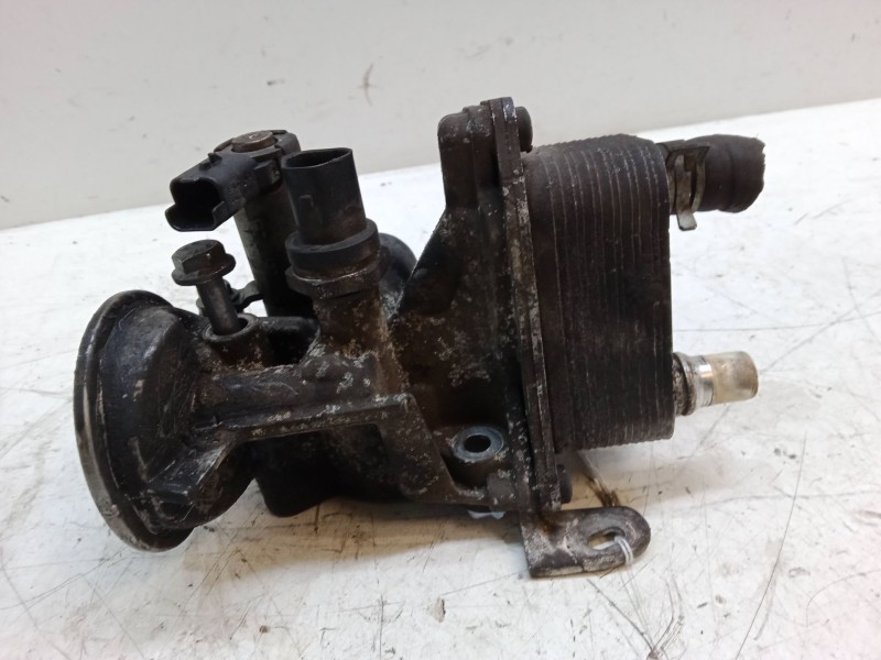 Recambio de enfriador aceite motor para citroën c4 grand picasso ii (da_, de_) 2.0 bluehdi 150 referencia OEM IAM 9656970080  