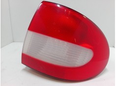Recambio de piloto trasero derecho para renault megane i classic (la0/1_) 1.4 16v (la0d, la1h, la0w, la10) referencia OEM IAM   