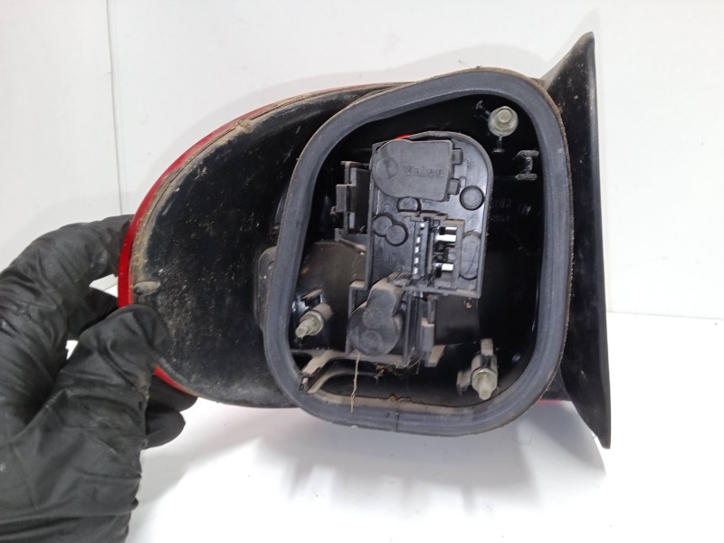 Recambio de piloto trasero derecho para renault megane i classic (la0/1_) 1.4 16v (la0d, la1h, la0w, la10) referencia OEM IAM   