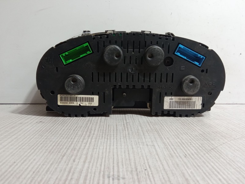 Recambio de cuadro instrumentos para seat cordoba (6k1, 6k2) 1.0 i referencia OEM IAM 110008924081  W06K0920801H