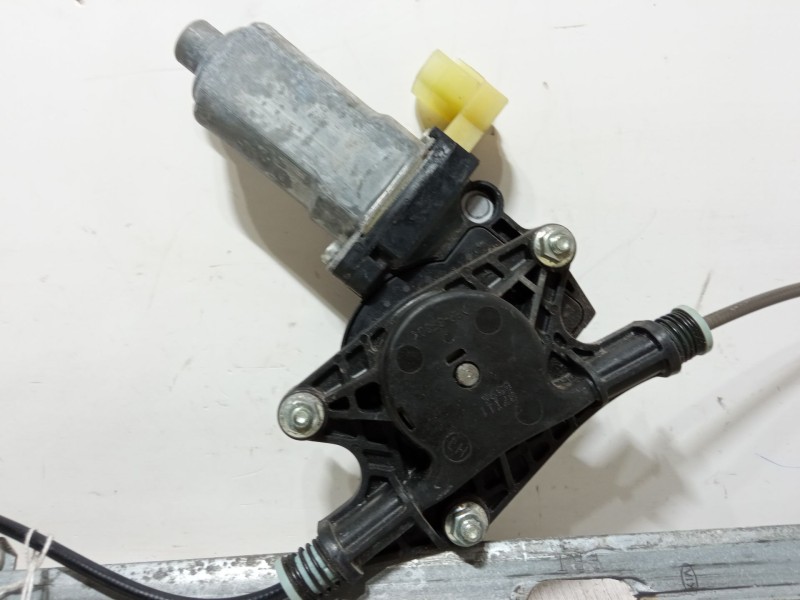 Recambio de elevalunas electrico delantero izquierdo para kia rio ii (jb) 1.4 16v referencia OEM IAM   