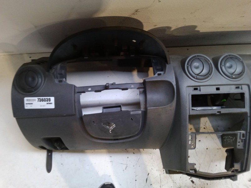 Recambio de salpicadero para dacia logan (ls_) 1.4 (lsoa, lsoc, lsoe, lsog) referencia OEM IAM   