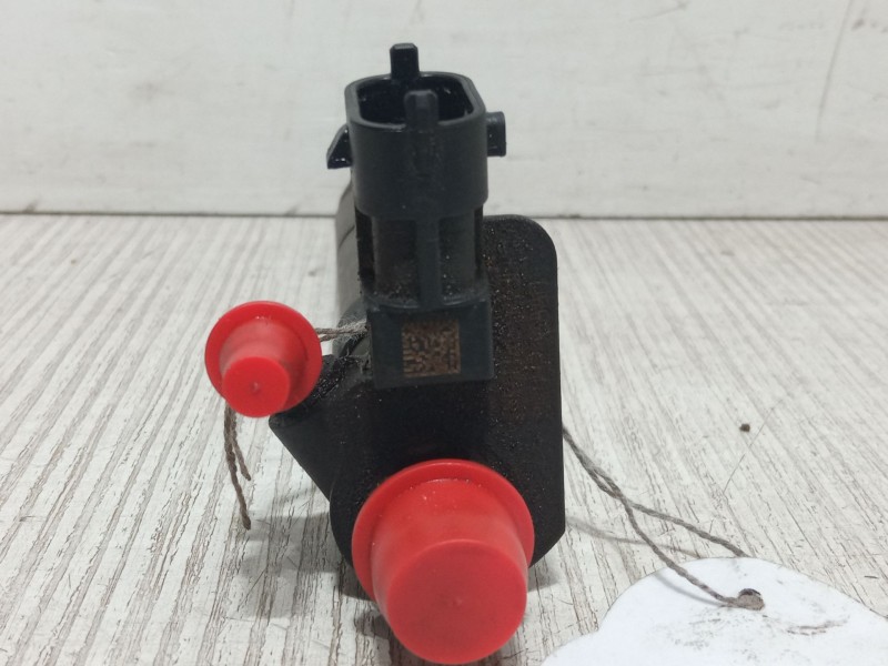 Recambio de inyector para citroën c-crosser (vu_, vv_) 2.2 hdi referencia OEM IAM 9659228880  